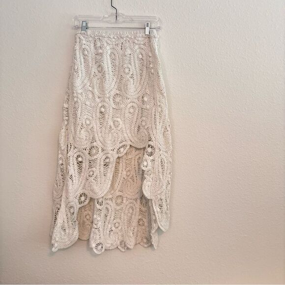 POL Women's Natural High Low Crocheted Skirt in Ivory Size OS - Picture 3 of 6